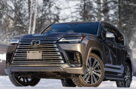 Алматының бас полицейінің әйеліне Lexus сыйлаған ба? ІІМ не дейді?